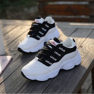 Giày nữ thể thao sneaker cá tính 2586