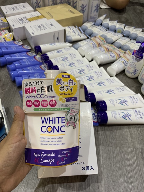 𝙃𝙖̀𝙣𝙜 𝙘𝙤́ 𝙨𝙖̆̃𝙣 Sữa dưỡng thể trắng da White Conc Body CC Cream Nhật Bản