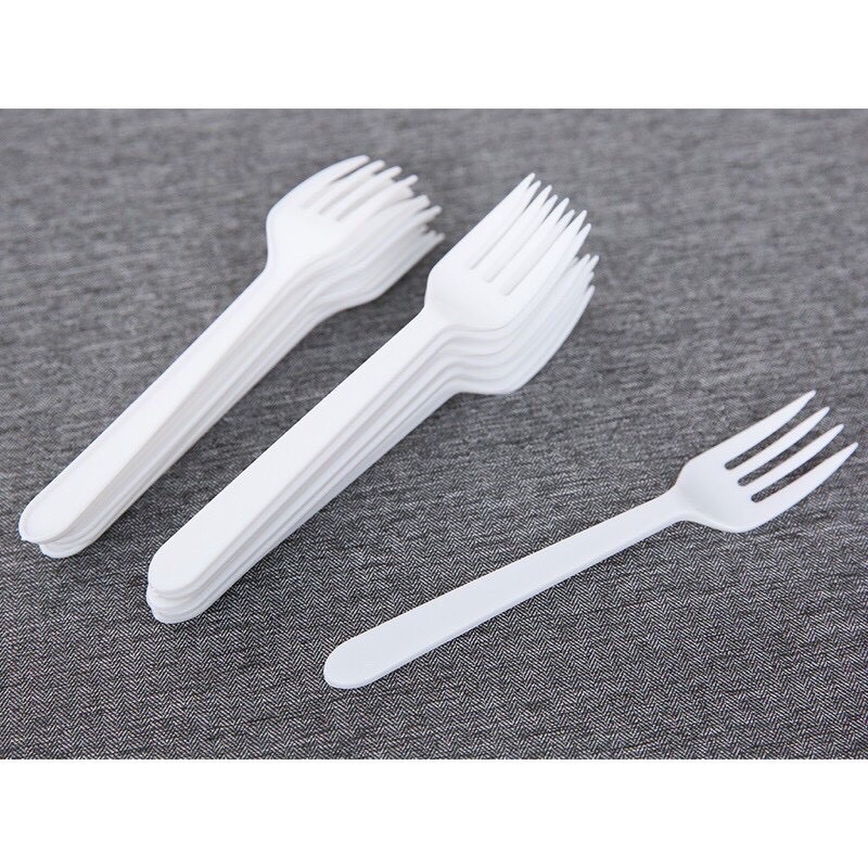 Set 50 dĩa nhựa dùng 1 lần