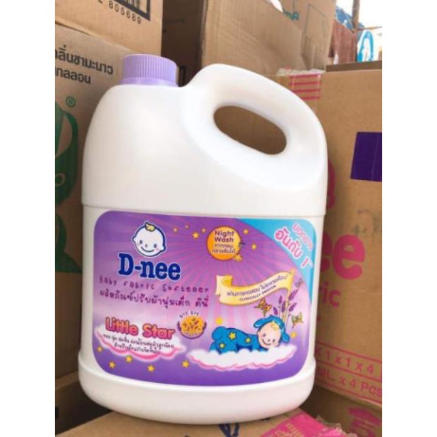 NƯỚC XẢ MỀN VẢI D NEE 2800ML THÁI LAN