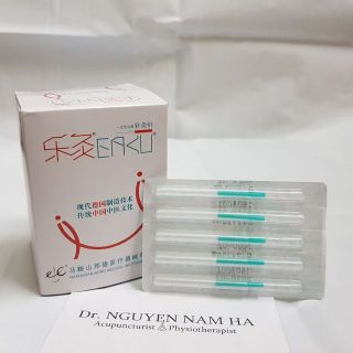 KIM CHÂM CỨU THẨM MỸ