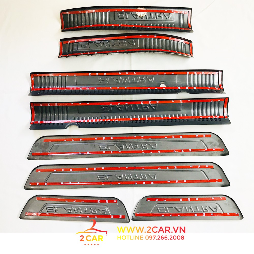 Ốp Bậc Cửa, nẹp bước chân Trong, Ngoài Xe Huyndai Elantra 2016 - 2021, chất liệu Titan