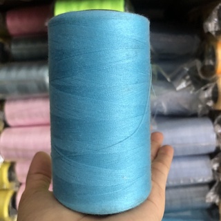 chỉ may nhiều màu