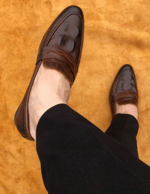 Giày tây nam da bò dập vân cá sấu