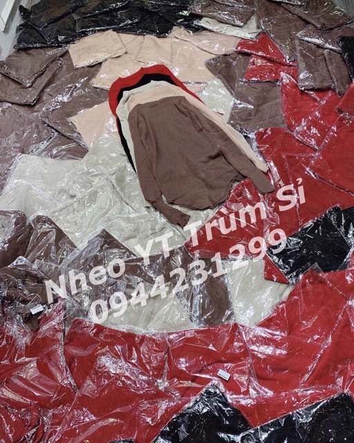 Áo len trơn đuôi tôm cực hot mã 525