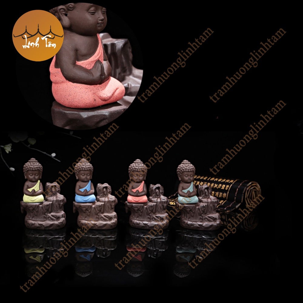 Thác khói trầm hương tặng 1 nụ trầm phật tọa thiền bên núi tksp80