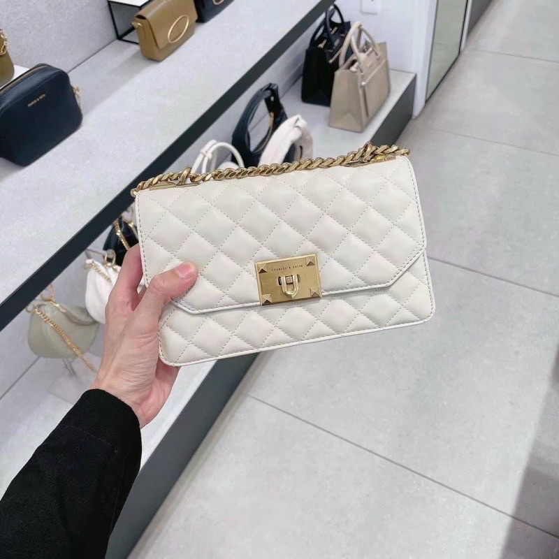 1126# Túi CK 4 đinh trám