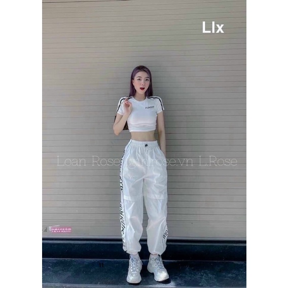 Set áo croptop và quần jogger nữ dáng dài đồ nữ croptop đẹp chất cotton co giãn 4 chiều màu đen, trắng, xanh JUMIO