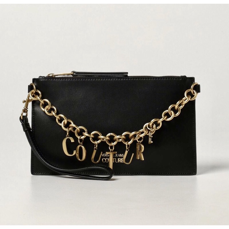 💃💼 TÚI VERSACE JEANS COUTURE Charms 22cm — Đeo chéo, cầm tay— Cá tính, hiện đại và trẻ trung💼💃