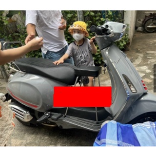 Ghế ngồi xe máy cho xe Vespa ko tựa