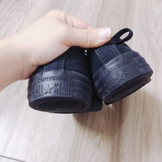 Giày cổ thấp