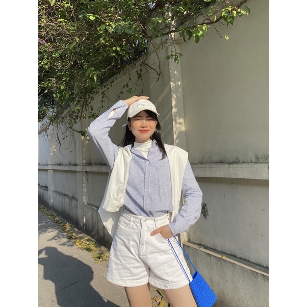 [Mã FAMARAL1 giảm 10k đơn 50k] unleashed LIMITED STRIPED BOYFRIEND LINEN SHIRT - Áo sơ mi dáng rộng kẻ sọc trendy