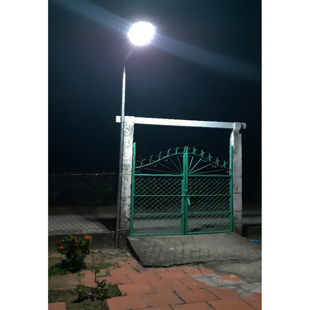 Đèn Năng Lượng Mặt Trời Solar Street Lamp 12 Bóng Led (120 Cob) Cảm Biến Chuyển Động Kèm Điều Khiển Tắt Bật Từ Xa