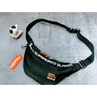Túi đeo chéo / bao tử siêu ngầu Nam / Nữ Superdry Freshman Waist Bag- Black