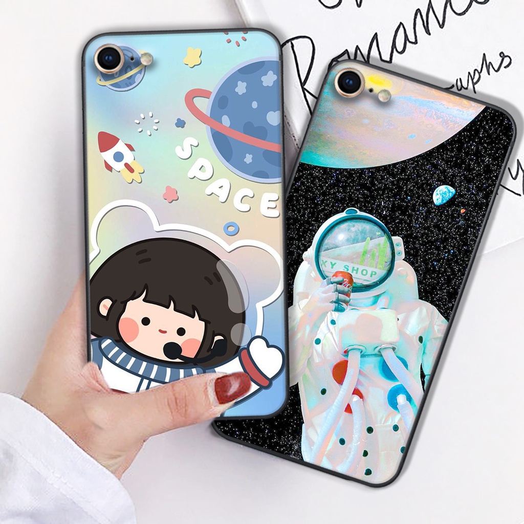 Ốp lưng Iphone 5/5s/5se - Iphone 6/6s - Iphone 6 plus/6s plus - Iphone 7/8/SE 2020 mẫu phi hành gia vũ trụ cute đáng yêU