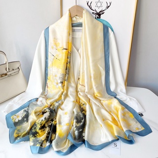 Khăn Lụa Dài Mẫu Mới Họa Tiết Hoa Cúc Trắng Xanh Vàng Size 90*180cm