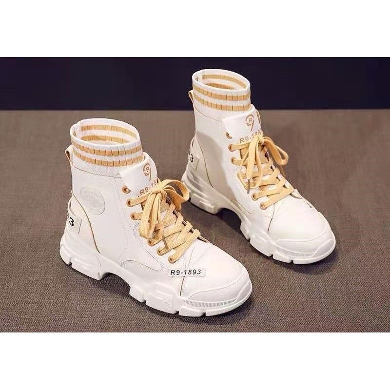 Giày bốt nữ cổ chun sọc đen trắng da mềm độn phong cách Anh quốc cổ cao đế cao 5cm | BigBuy360 - bigbuy360.vn