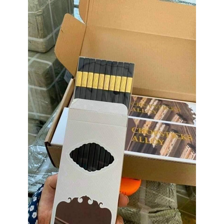 Bộ 10 Đôi Đũa Mạ Vàng, Đũa Hợp Kim Chống Mốc Hàn Quốc (có hộp)