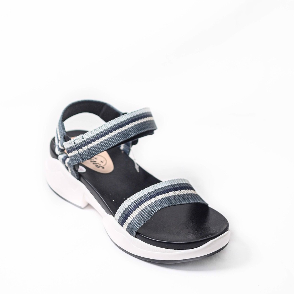 Sandal sắc màu Bitis nữ