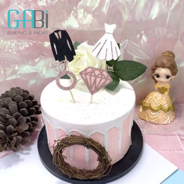 Set topper giấy cắm bánh chủ đề cưới