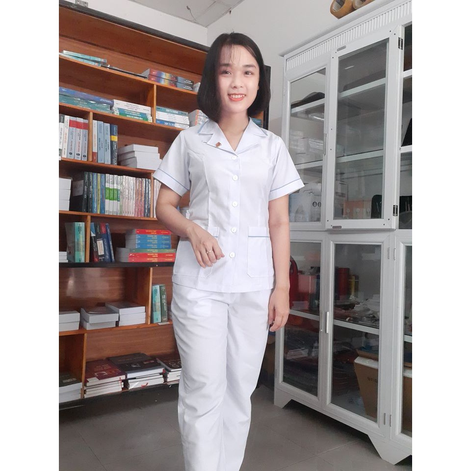 Áo Blouse (Blue) Tay Ngắn, Thân Ngắn Dược Sĩ, Điều Dưỡng, Y Tá - Thương hiệu TN Medical | BigBuy360 - bigbuy360.vn