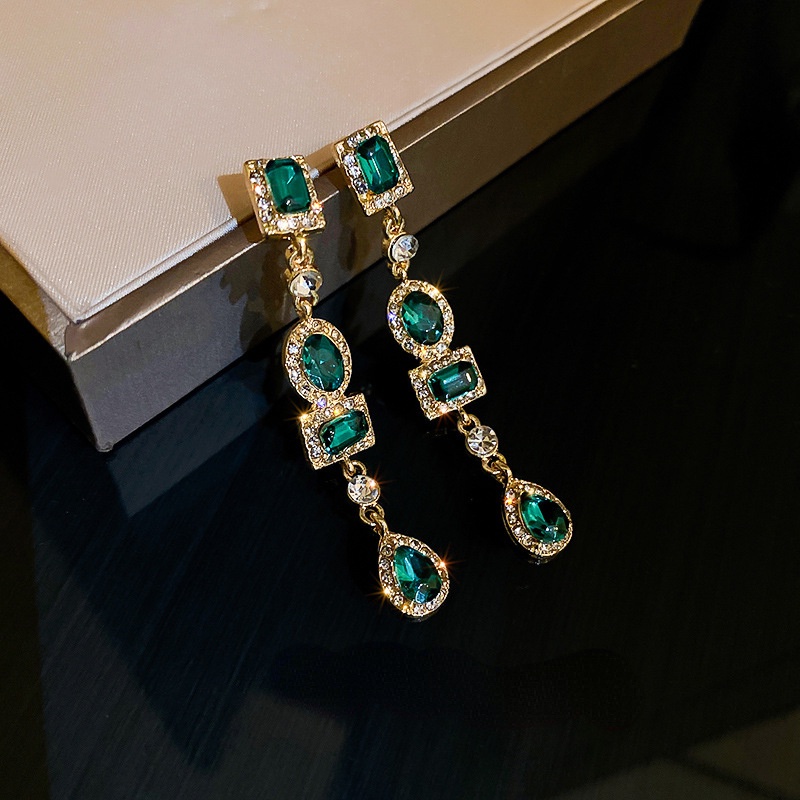 Đôi Bông Tai Mạ Bạc 925 Dáng Dài Đính Đá Thời Trang Cho Nữ