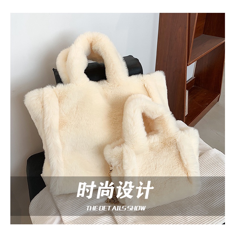 Túi xách JASMIN NOIR bằng lông thú nhân tạo dáng vuông đơn giản hợp thời trang