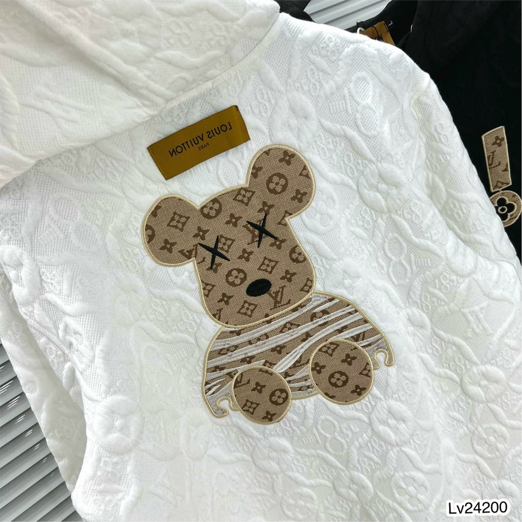 Áo Hoodie Nam Lv In Chìm Chìm Phối Họa Tiết Chữ Và Gấu Thêu . Áo Hoodie Unisex Nam Nữ Lv Chất Nỉ Dày Dặn - MINH TÂY STOR