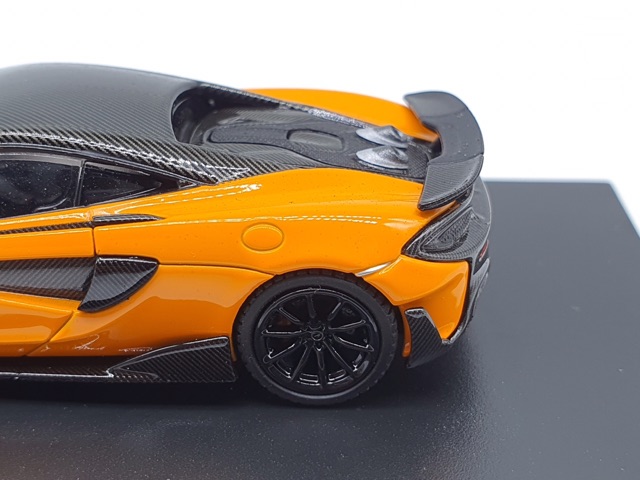Xe Mô Hình McLaren 600LT 1:64 Lcd Model ( Cam )