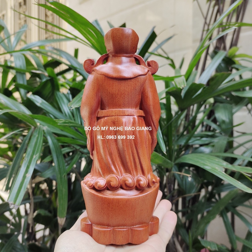 Tượng thần tài gỗ hương mang lại tài lộc