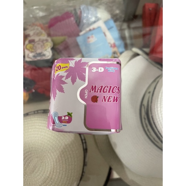 Băng vệ sinh magics- mẫu mới năm 2023