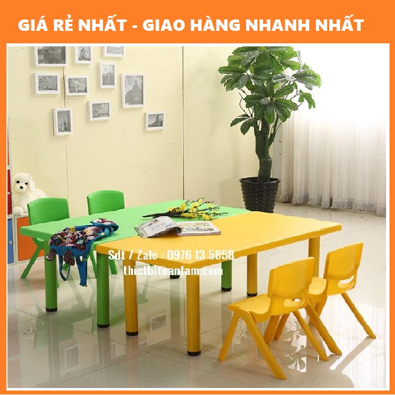 Bàn  nhựa đúc mầm non nhập khẩu cho bé học bài