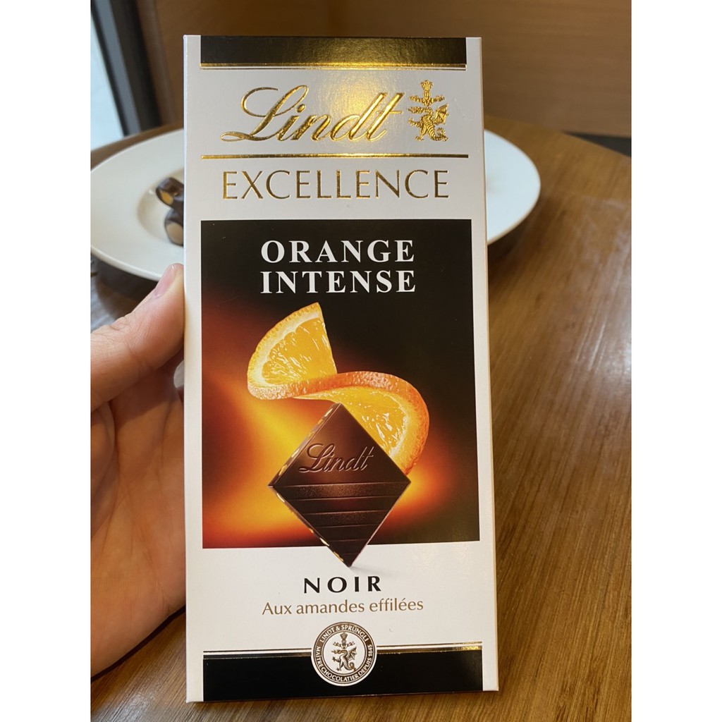 Socola đen nhân cam 100g - Chocolate Lindt Excellence Noir Orange Intense (Sô cô la nhập khẩu Pháp)