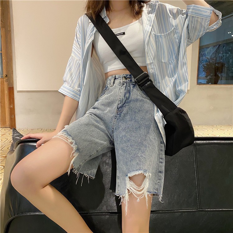 Quần Jeans lửng lưng cao rách tua thời trang