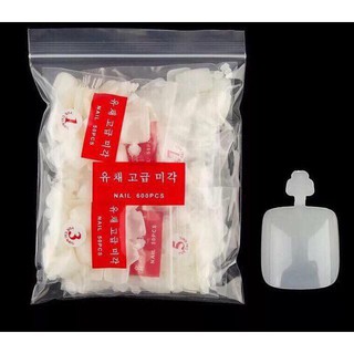 Móng úp chân hàn quốc