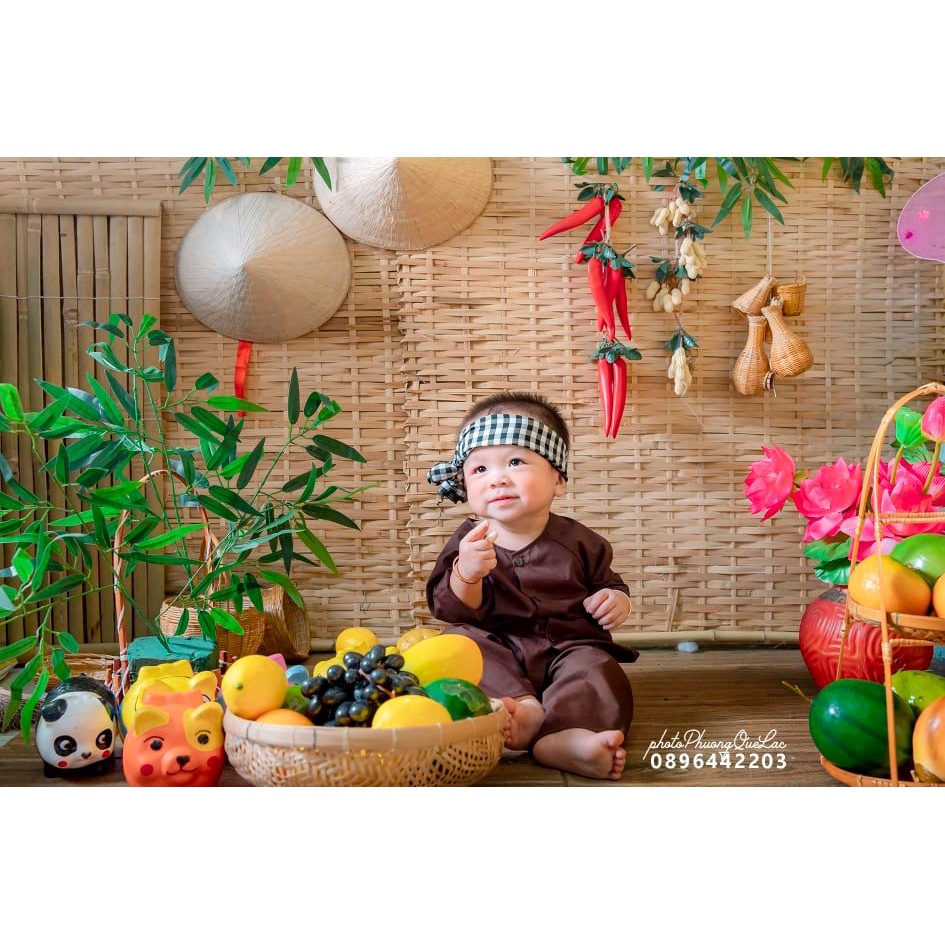 Bà Ba Cho Bé kèm khăn