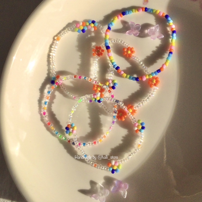 Vòng tay hạt cườm Vòng tay handmade by @halli_store