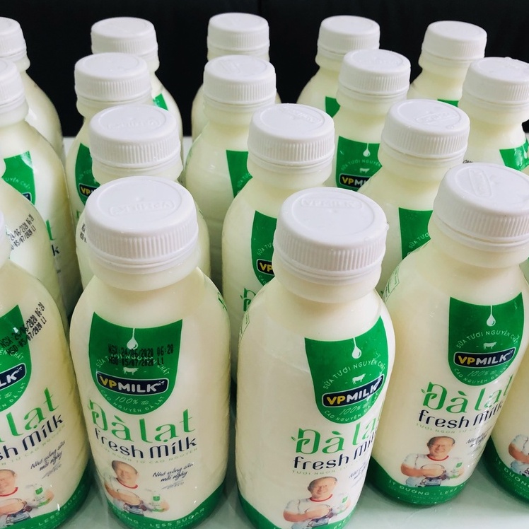 10 chai Sữa tươi thanh trùng VPMilk Đà Lạt Fresh Milk - Ít Đường  dành cho mọi lứa tuổi (200ml và 450ml)