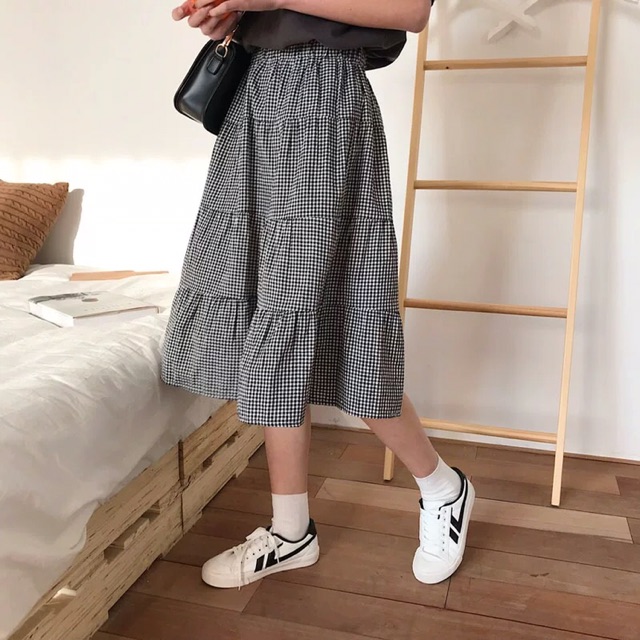 CHÂN VÁY CARO TẦNG DÁNG DÀI ULZZANG | BigBuy360 - bigbuy360.vn