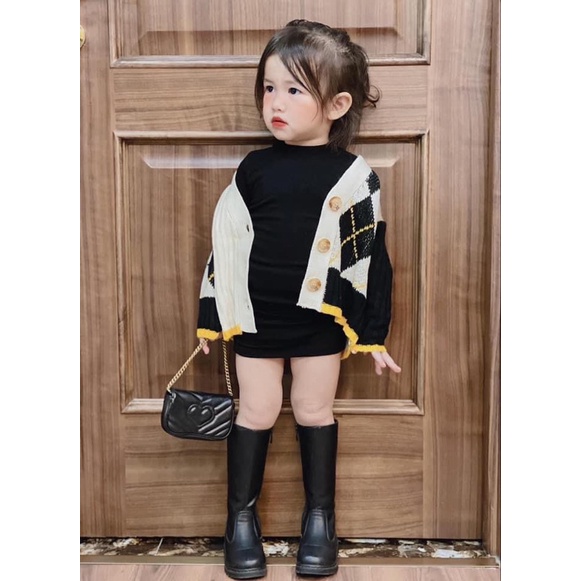 Bốt đùi sành điệu cho bé