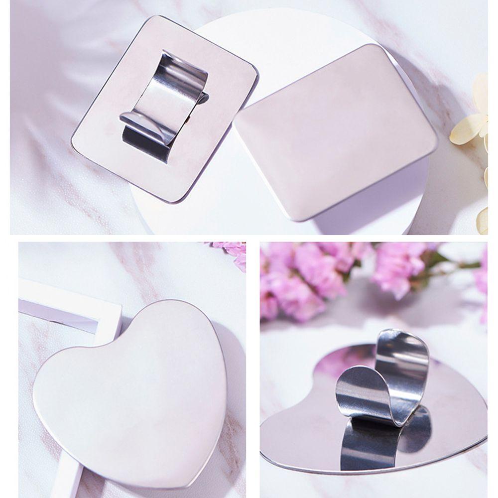 Giá Đỡ Trưng Bày Lọ Sơn Móng Tay Tiện Dụng Chất Lượng Cao