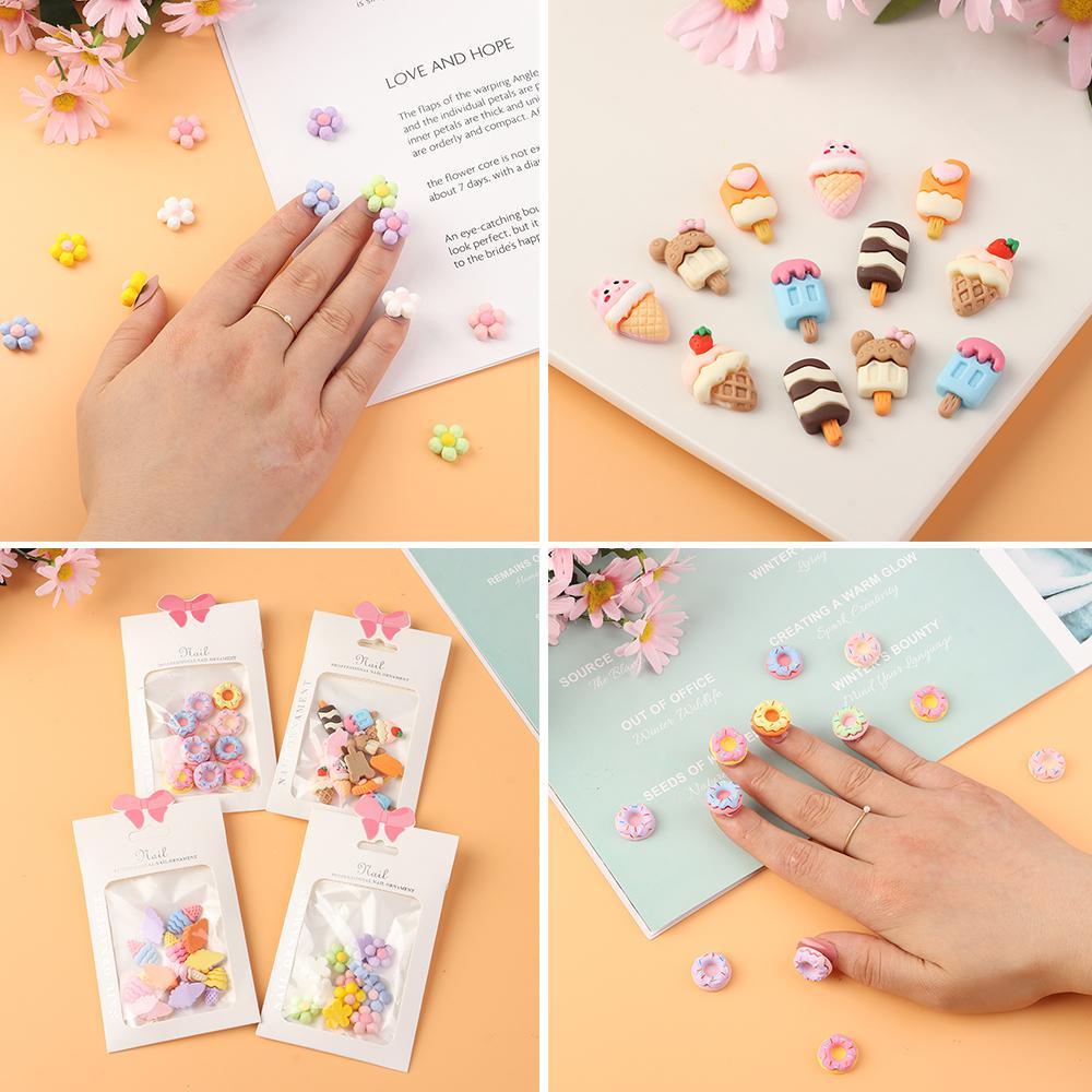 HS Set 12 Phụ Kiện Trang Trí Móng Tay Họa Tiết Hoạt Hình Dễ Thương