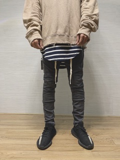 M5 dark grey skinny jeans