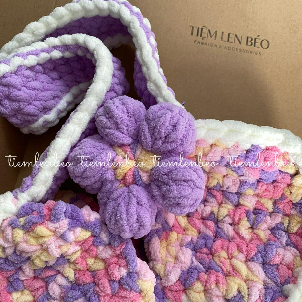 TÚI LEN HÌNH HOA CÚC-HỌA TIẾT HÌNH TRÁI TIM LOANG MÀU BẰNG LEN, TÚI LEN BÔNG HOA