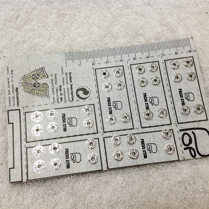 Vỉ nút bóp 36 nút đính kết áo dài váy đầm phụ liệu may