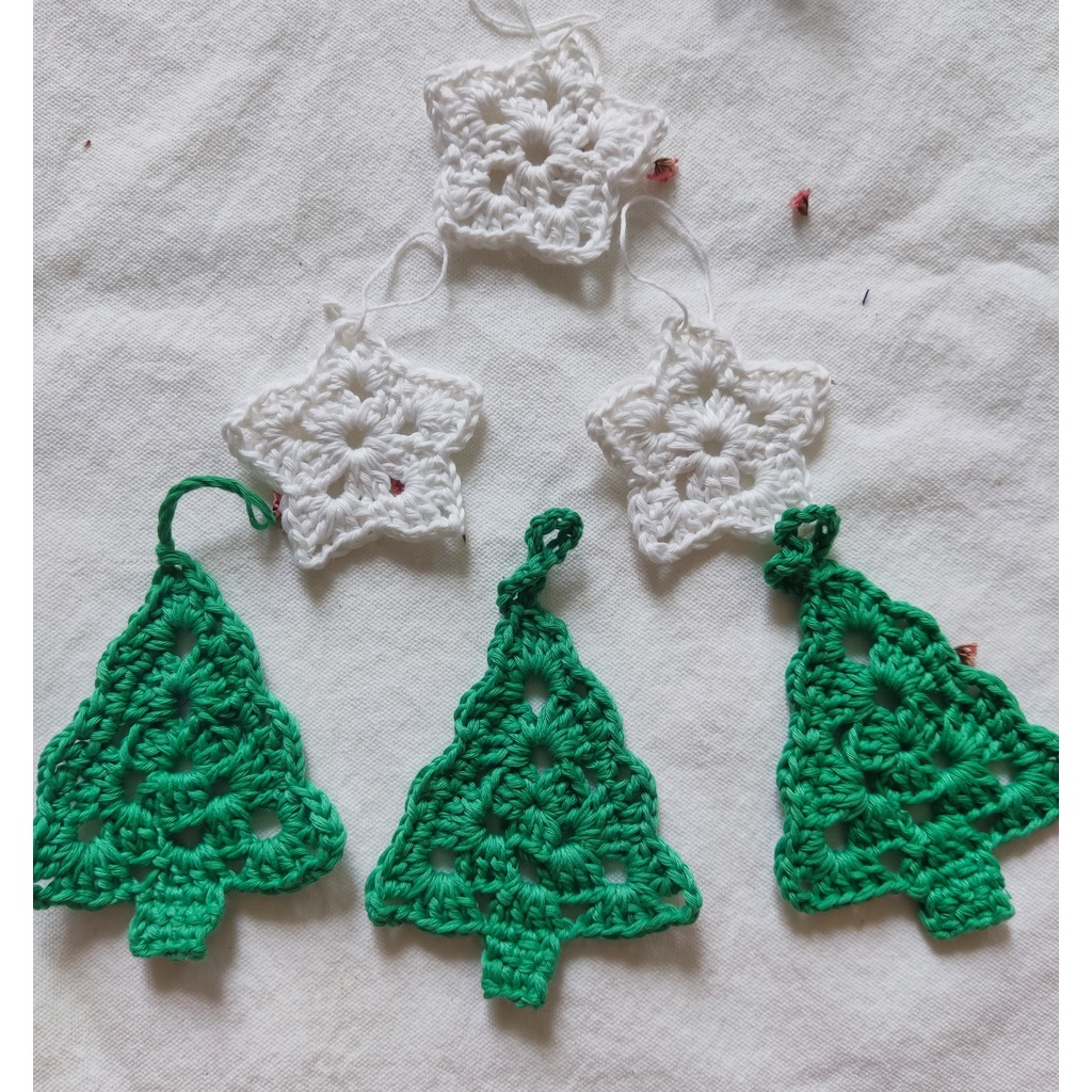 Phụ kiện treo trang trí cây thông Noel/Giáng sinh handmade từ len