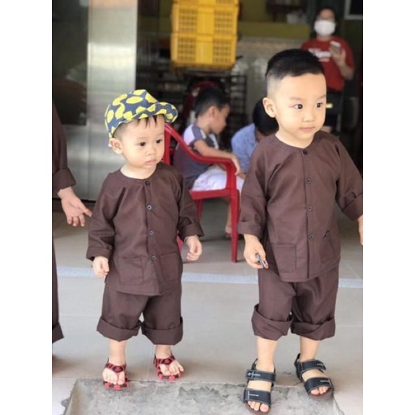 Đồ  lam đi chùa  cho bé