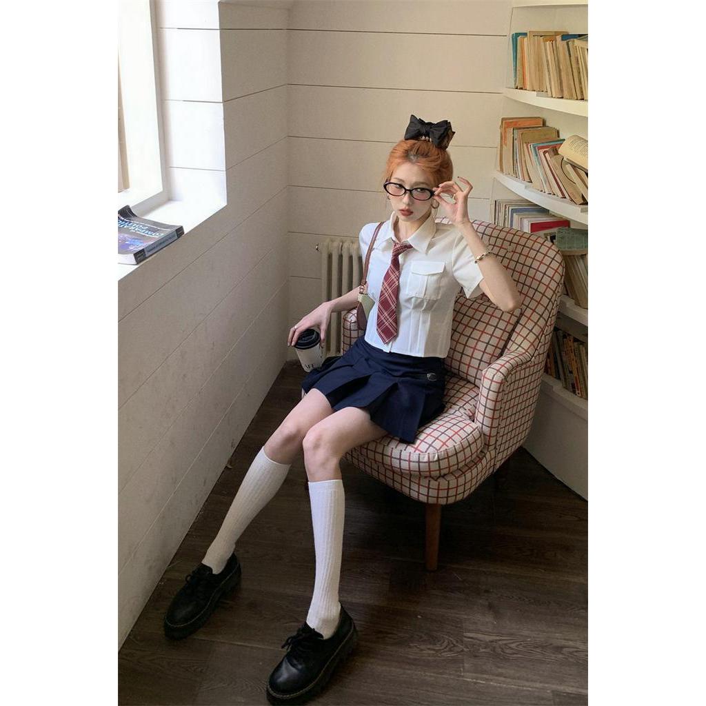 Bộ Áo Sơ Mi Ngắn Tay Dáng Ôm + Chân Váy Chữ A Xinh Xắn 63323