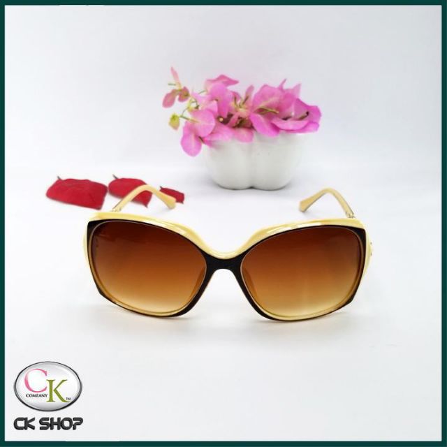 Mắt kính thời trang nữ kiểu dáng sang trọng | BigBuy360 - bigbuy360.vn