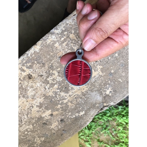 Móc nam châm hit bi